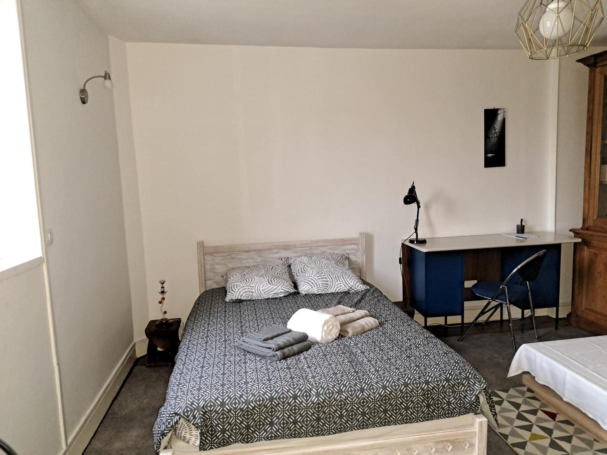Les Chambres De Lucie-B&B - Petit Dej Inclus - Parking Prive - Proche Gare แวร์ซาย ห้อง รูปภาพ